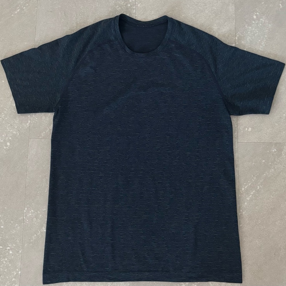 Lululemon Men’s Metal Vent Tech Short Sleeve